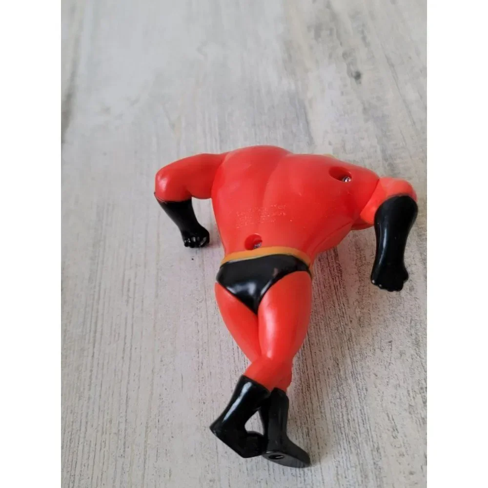 Mr Incredible superhero‎ McDonald's red toy figure